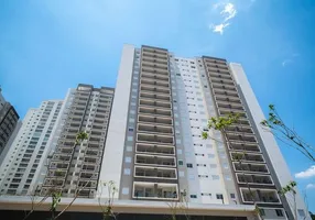 Foto 1 de Apartamento com 2 Quartos à venda, 84m² em Panamby, São Paulo