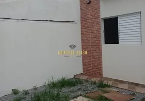 Foto 1 de Casa com 2 Quartos à venda, 69m² em Parque Residencial Casa Branca, Suzano