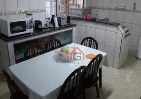 Foto 1 de Sobrado com 3 Quartos à venda, 140m² em Vila Guarani, Santo André