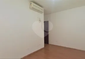 Foto 1 de Sobrado com 3 Quartos à venda, 130m² em Chácara Klabin, São Paulo