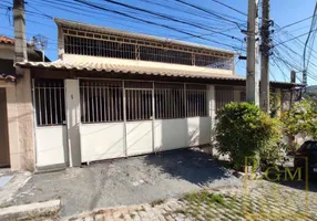 Foto 1 de Casa com 3 Quartos para alugar, 200m² em Santa Rosa, Niterói