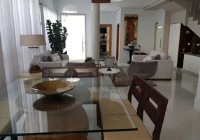 Foto 1 de Casa de Condomínio com 3 Quartos à venda, 374m² em Loteamento Portal do Sol I, Goiânia
