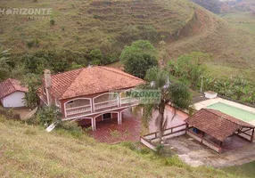 Foto 1 de Fazenda/Sítio com 4 Quartos à venda, 1252m² em Urbanova, São José dos Campos