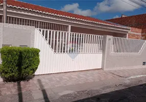 Foto 1 de Casa com 3 Quartos à venda, 176m² em Luzia, Aracaju