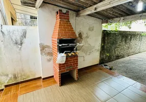 Foto 1 de Casa com 4 Quartos à venda, 140m² em Centro, Rio Claro