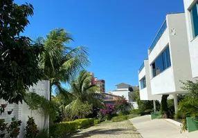 Foto 1 de Casa de Condomínio com 3 Quartos para venda ou aluguel, 180m² em Cancela Preta, Macaé