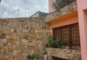 Foto 1 de Sobrado com 5 Quartos à venda, 255m² em Vila Adelino, Suzano