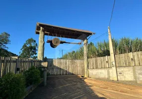 Foto 1 de Fazenda/Sítio com 2 Quartos à venda, 110m² em , Jaguaruna