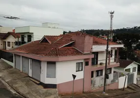 Foto 1 de Casa com 4 Quartos à venda, 226m² em Centro, Ponta Grossa