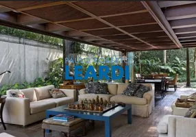 Foto 1 de Sobrado com 5 Quartos à venda, 651m² em Jardim América, São Paulo