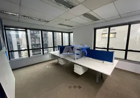 Foto 1 de Sala Comercial para alugar, 93m² em Vila Olímpia, São Paulo