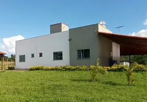 Foto 1 de Fazenda/Sítio com 3 Quartos à venda, 5000m² em Jockey Camping, Uberlândia