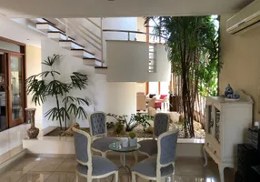 Foto 1 de Casa de Condomínio com 4 Quartos à venda, 450m² em Condominio Village Taubate, Taubaté