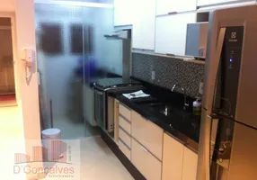 Foto 1 de Apartamento com 2 Quartos à venda, 44m² em Canhema, Diadema