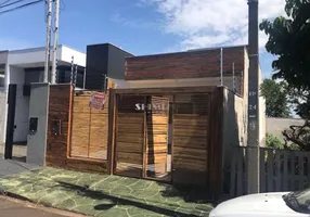 Foto 1 de Casa com 2 Quartos para venda ou aluguel, 104m² em Jardim Liberdade, Maringá