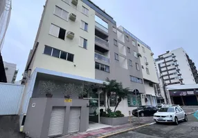 Foto 1 de Apartamento com 3 Quartos à venda, 99m² em Coqueiros, Florianópolis