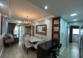 Foto 1 de Apartamento com 3 Quartos para alugar, 84m² em Fazenda, Itajaí