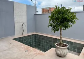 Foto 1 de Sobrado com 2 Quartos à venda, 112m² em UMUARAMA, Itanhaém