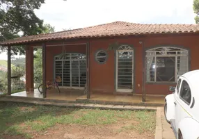 Foto 1 de Fazenda/Sítio com 4 Quartos à venda, 2500m² em Zona Rural, Piranguinho