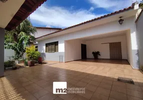 Foto 1 de Casa com 3 Quartos à venda, 200m² em Setor Sol Nascente, Goiânia