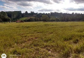 Foto 1 de Fazenda/Sítio com 1 Quarto à venda, 1m² em Zona Rural, Bofete