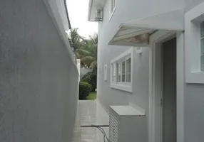 Foto 1 de Casa com 5 Quartos à venda, 380m² em Balneário Praia do Pernambuco, Guarujá