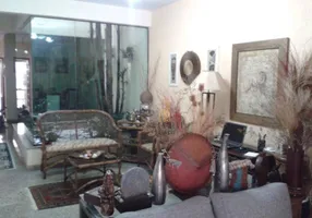 Foto 1 de Sobrado com 3 Quartos à venda, 125m² em Vila Bertioga, São Paulo