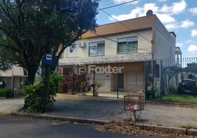 Foto 1 de Casa com 3 Quartos à venda, 312m² em Cristo Redentor, Porto Alegre