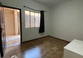 Foto 1 de Apartamento com 1 Quarto à venda, 80m² em Limoeiro, Volta Redonda