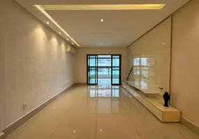 Foto 1 de Apartamento com 3 Quartos para alugar, 230m² em Canto do Forte, Praia Grande