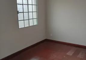 Foto 1 de Apartamento com 3 Quartos para alugar, 81m² em João Pinheiro, Belo Horizonte