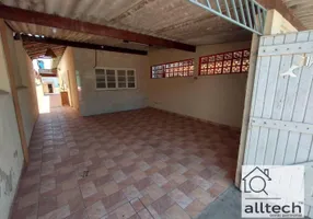 Foto 1 de Casa com 2 Quartos à venda, 49m² em Savoy , Itanhaém