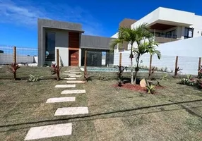 Foto 1 de Apartamento com 3 Quartos à venda, 140m² em Guarajuba, Camaçari