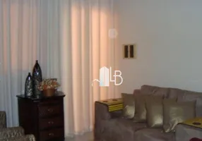 Foto 1 de Casa com 2 Quartos à venda, 290m² em Custódio Pereira, Uberlândia