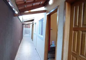 Foto 1 de Casa de Condomínio com 2 Quartos à venda, 58m² em Jardim Melvi, Praia Grande