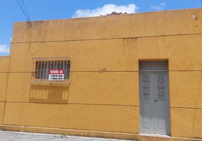 Foto 1 de Casa com 3 Quartos à venda, 149m² em CENTRO, Natal