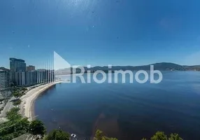 Foto 1 de Apartamento com 4 Quartos à venda, 400m² em Ingá, Niterói