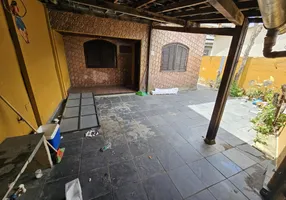 Foto 1 de Casa com 3 Quartos à venda, 100m² em Comendador Soares, Nova Iguaçu