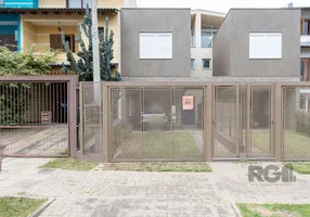 Foto 1 de Casa com 3 Quartos à venda, 171m² em Espiríto Santo, Porto Alegre