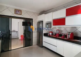 Foto 1 de Casa com 3 Quartos à venda, 80m² em Jardim Diamante, Maringá