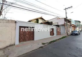 Foto 1 de Casa com 2 Quartos à venda, 360m² em Santa Cruz, Belo Horizonte