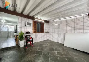 Foto 1 de Casa com 4 Quartos à venda, 149m² em Vila Cascatinha, São Vicente