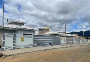 Foto 1 de Casa com 3 Quartos à venda, 210m² em Novo Rio das Ostras, Rio das Ostras