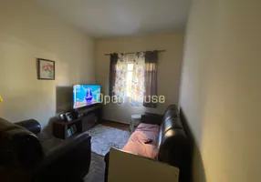 Foto 1 de Apartamento com 3 Quartos à venda, 63m² em Aterrado, Volta Redonda