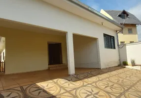 Foto 1 de Casa com 3 Quartos à venda, 192m² em Vila Suconasa, Araraquara