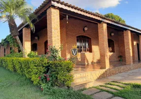 Foto 1 de Fazenda/Sítio com 3 Quartos à venda, 550m² em Jardim Boa Vista, Jundiaí