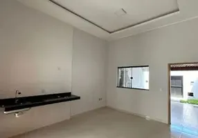 Foto 1 de Casa com 3 Quartos à venda, 90m² em Forquilhinhas, São José