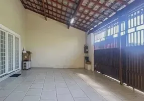 Foto 1 de Casa com 2 Quartos à venda, 108m² em Laranjeiras Velha, Serra