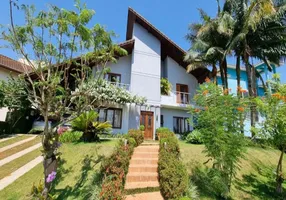 Foto 1 de Casa de Condomínio com 4 Quartos à venda, 381m² em Jardim Indaiá, Embu das Artes