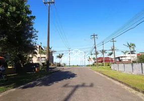 Foto 1 de Sobrado com 4 Quartos à venda, 147m² em Brejatuba, Guaratuba